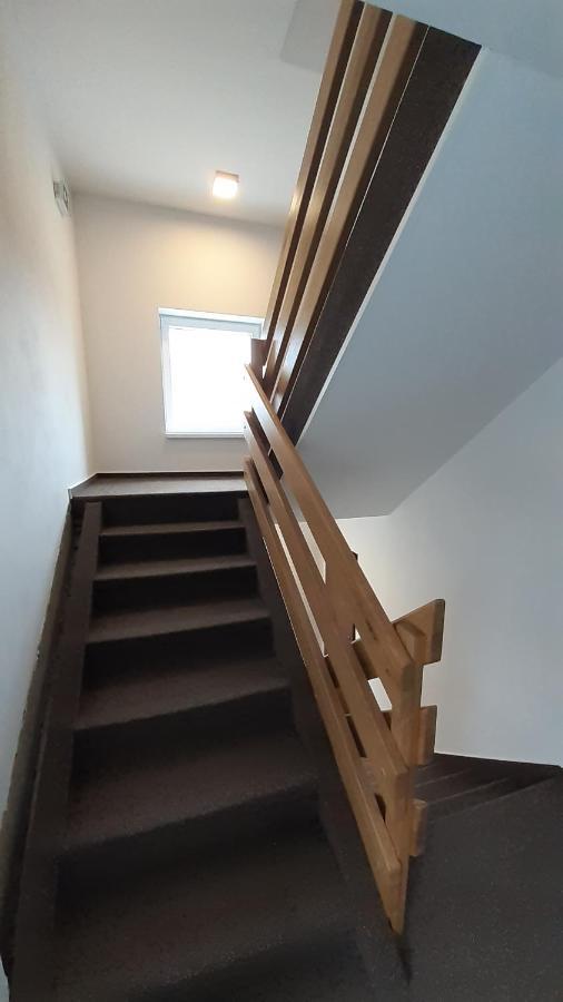 Apartmany Radost Kovarska Ngoại thất bức ảnh