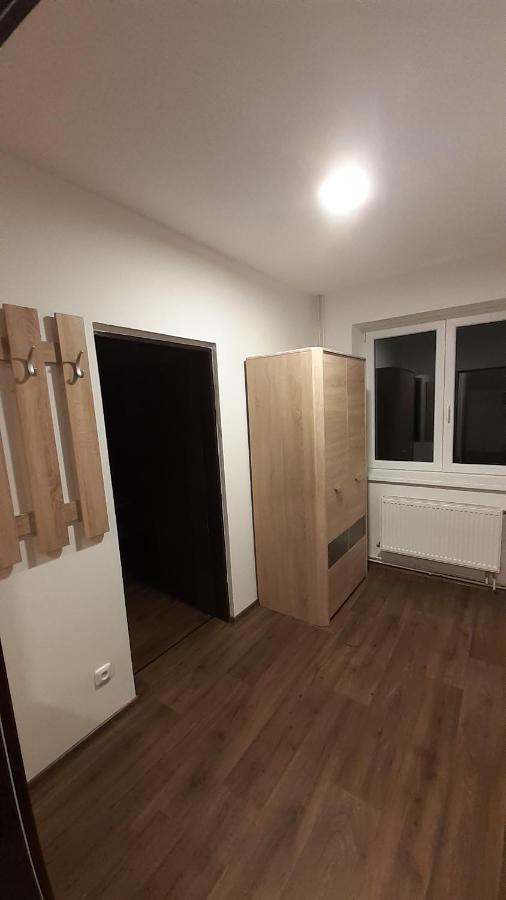 Apartmany Radost Kovarska Ngoại thất bức ảnh